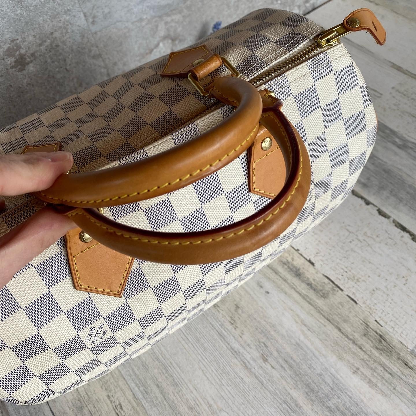 Preloved Speedy 30