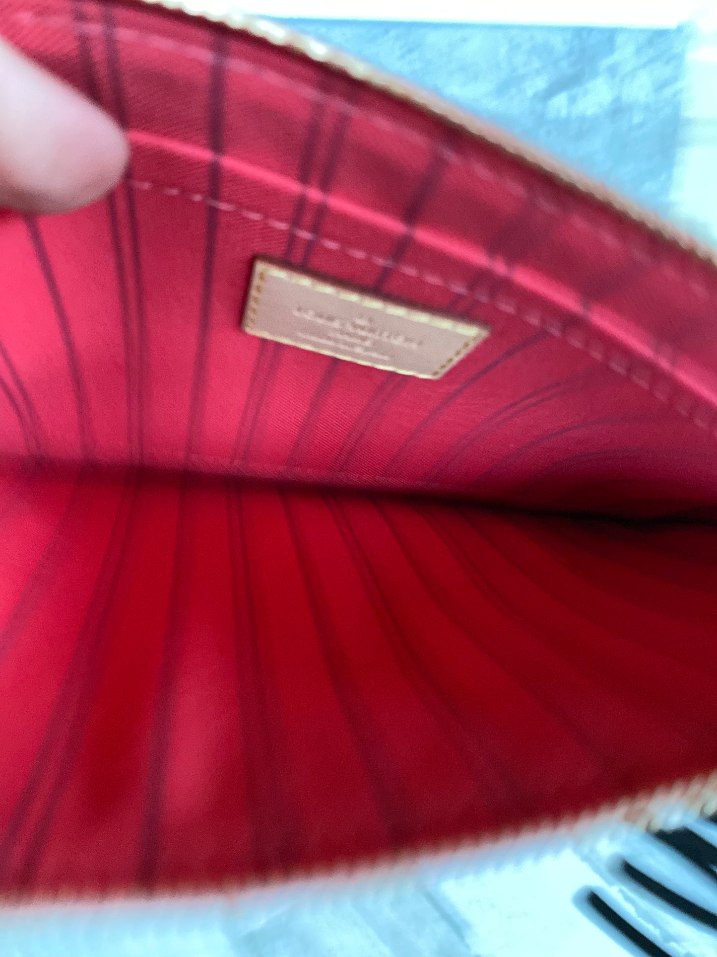 Preloved Authentic limited edition Pochette Wristlet