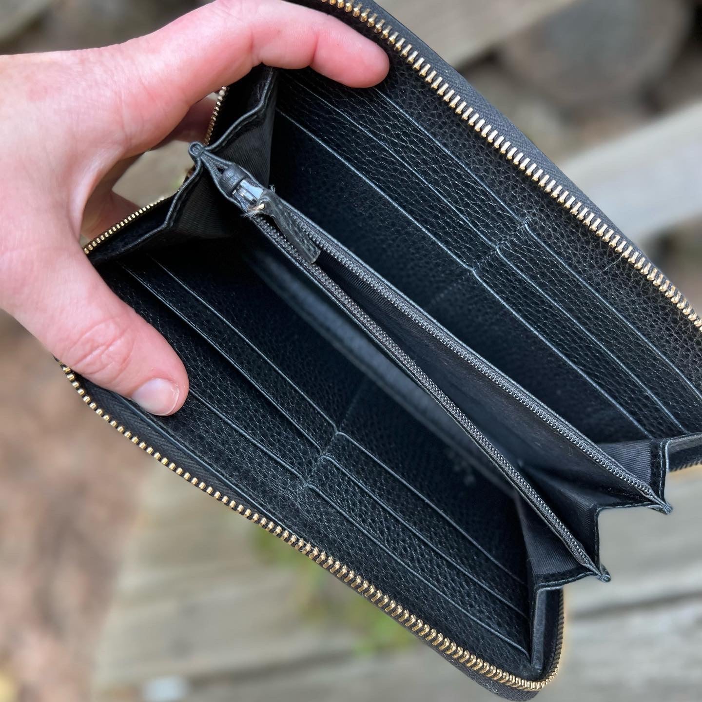 Preloved GG black zip around leather wallet