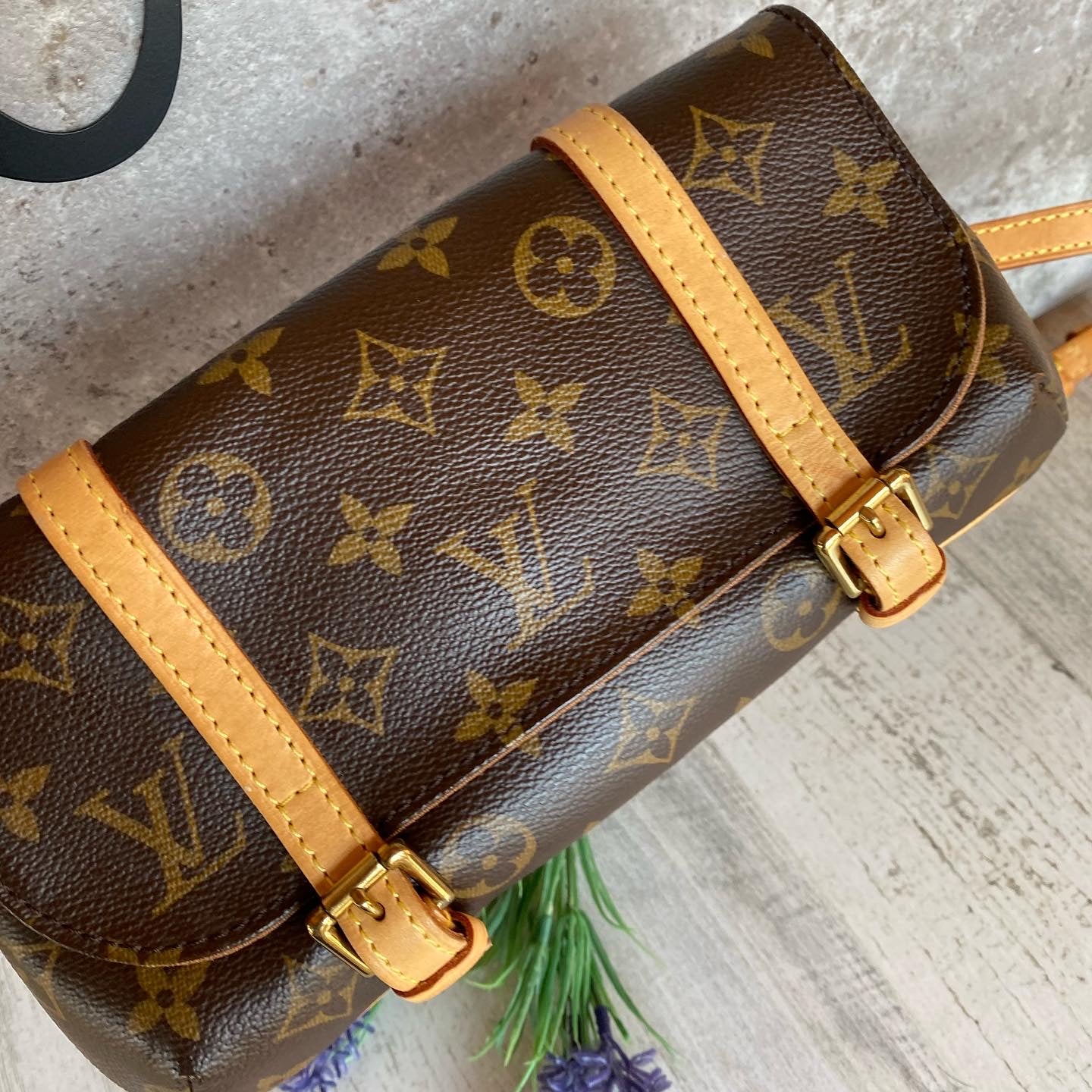 Preloved Pochette Marelle