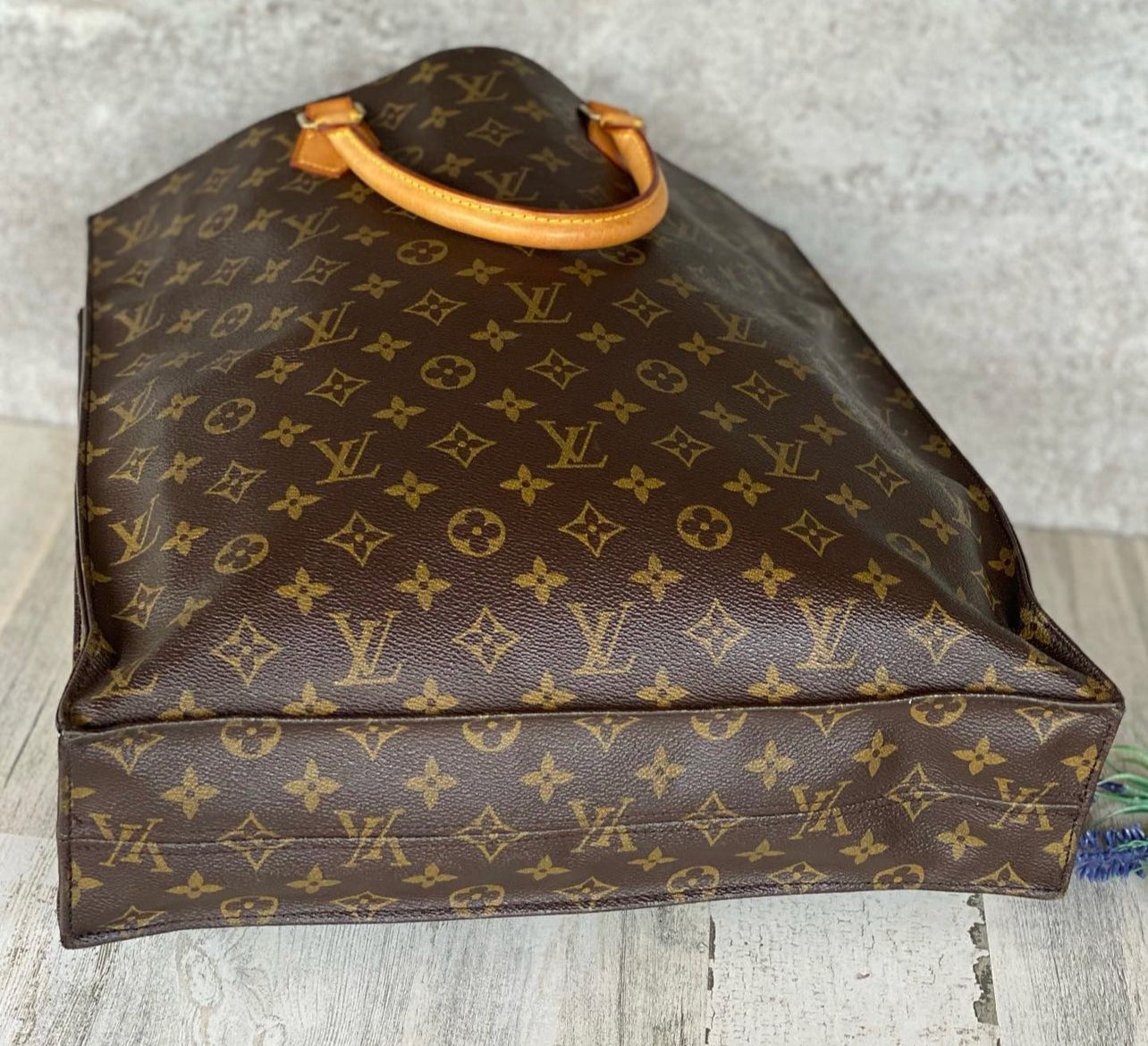 Authentic Preloved sac plat hand bag