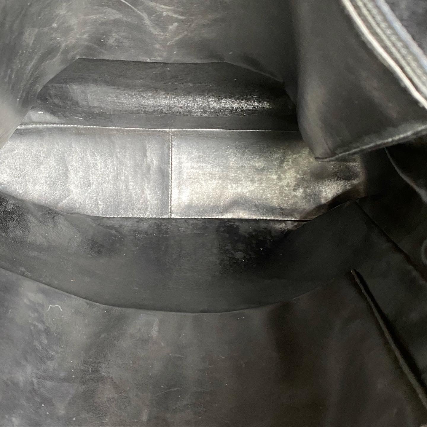 Preloved CC Shoulder