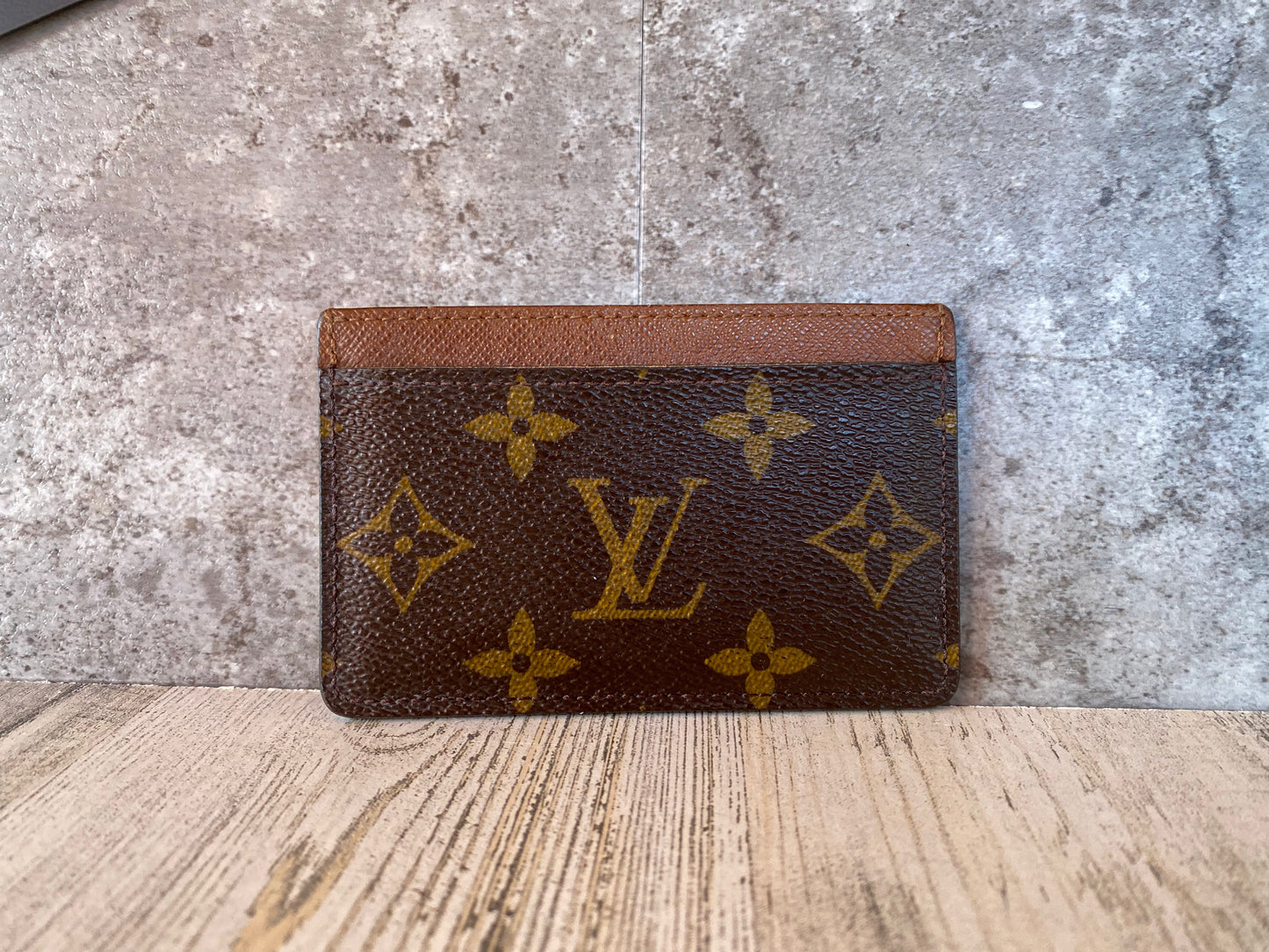 Preloved Authentic Simple Cartes Card Case