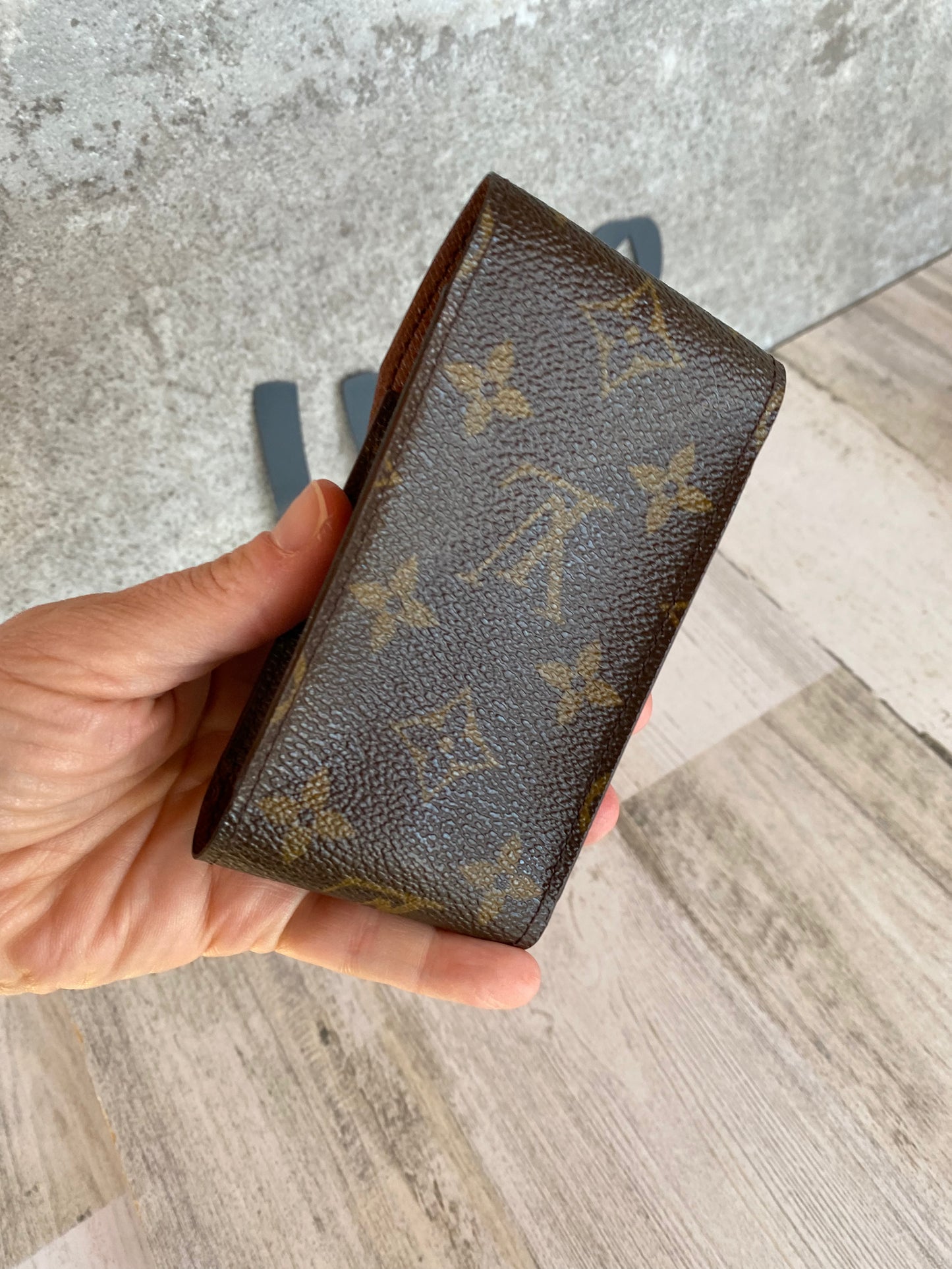 Preloved Authentic Accessories Case