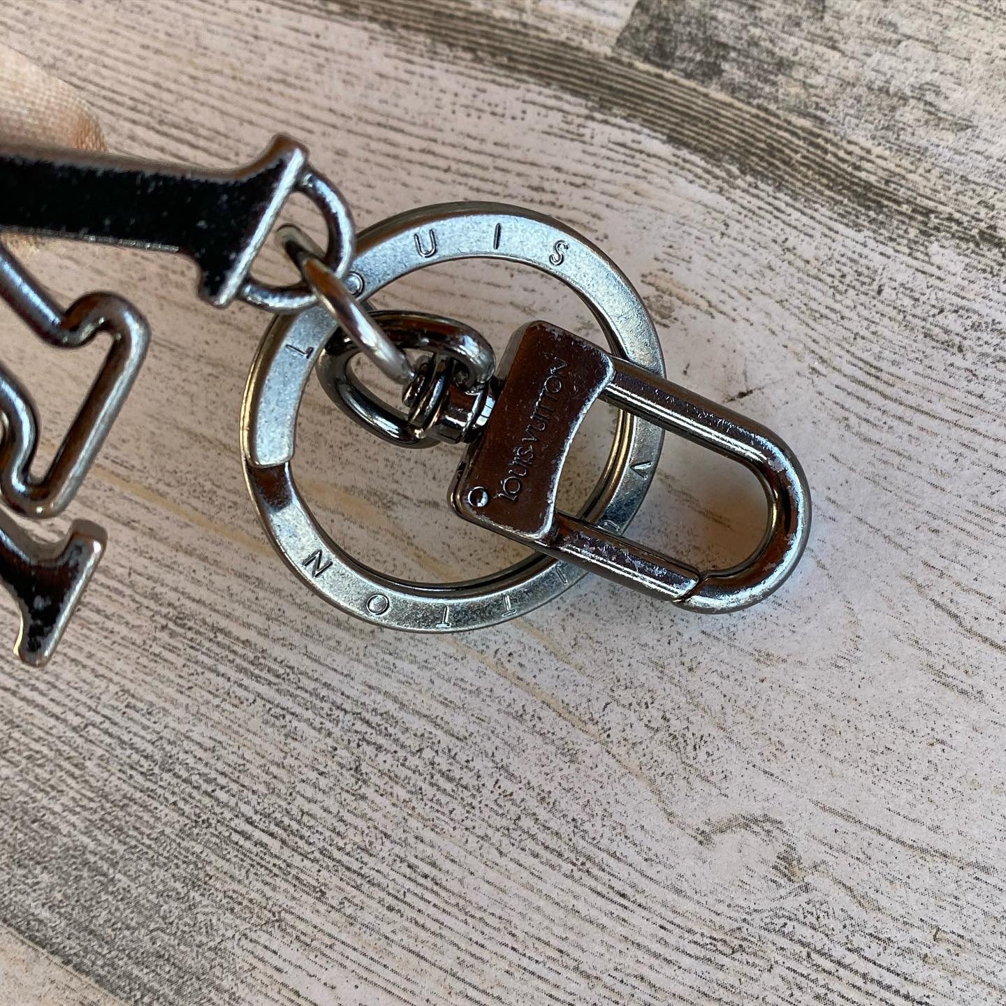 Preloved Authentic Porte Cles key ring/charm