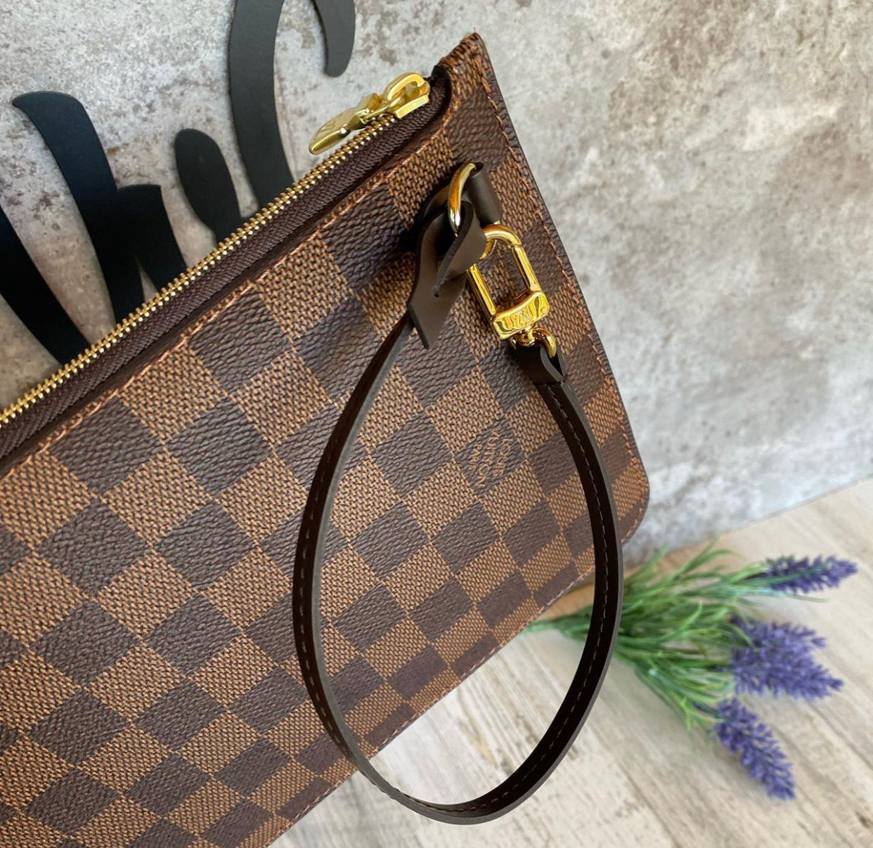 Preloved Neverfull Wristlet