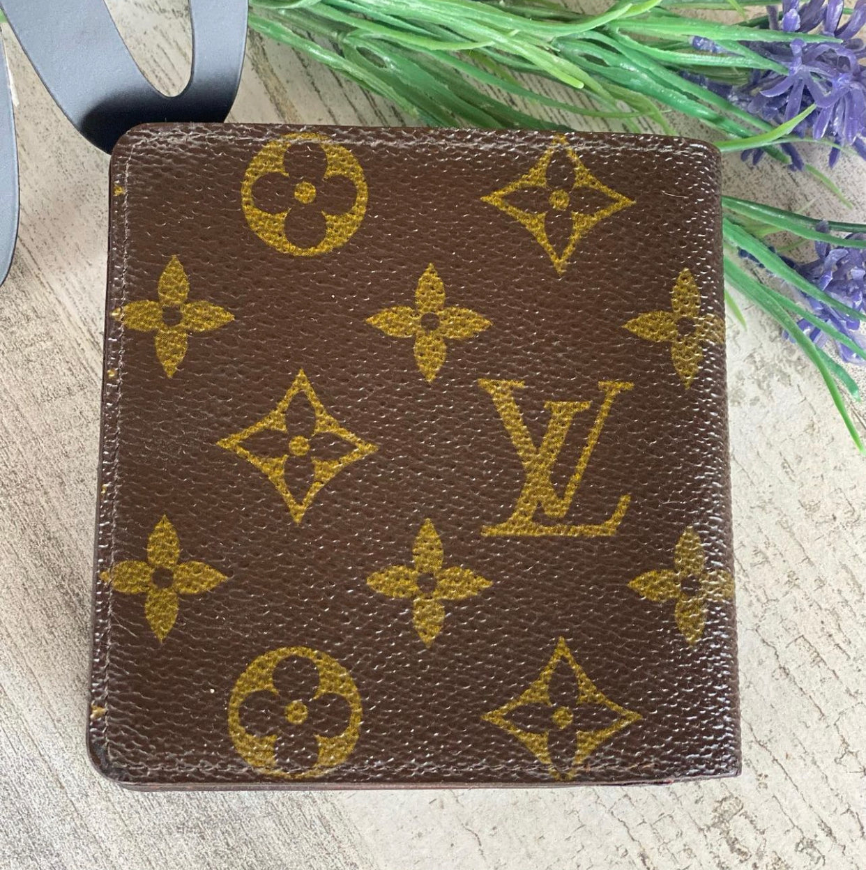 Preloved Mens Wallet