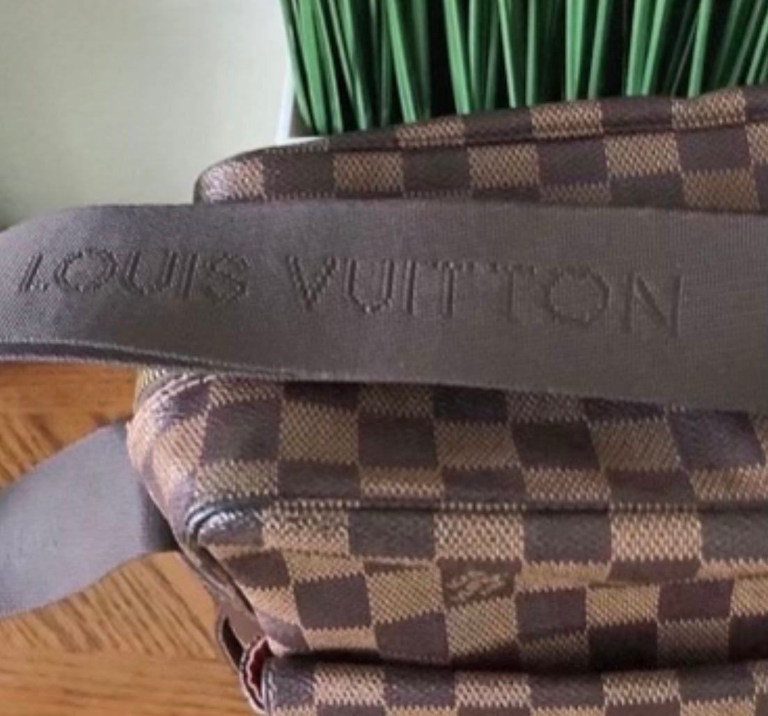 Preloved Naviglio Damier Ebene Messenger Crossbody