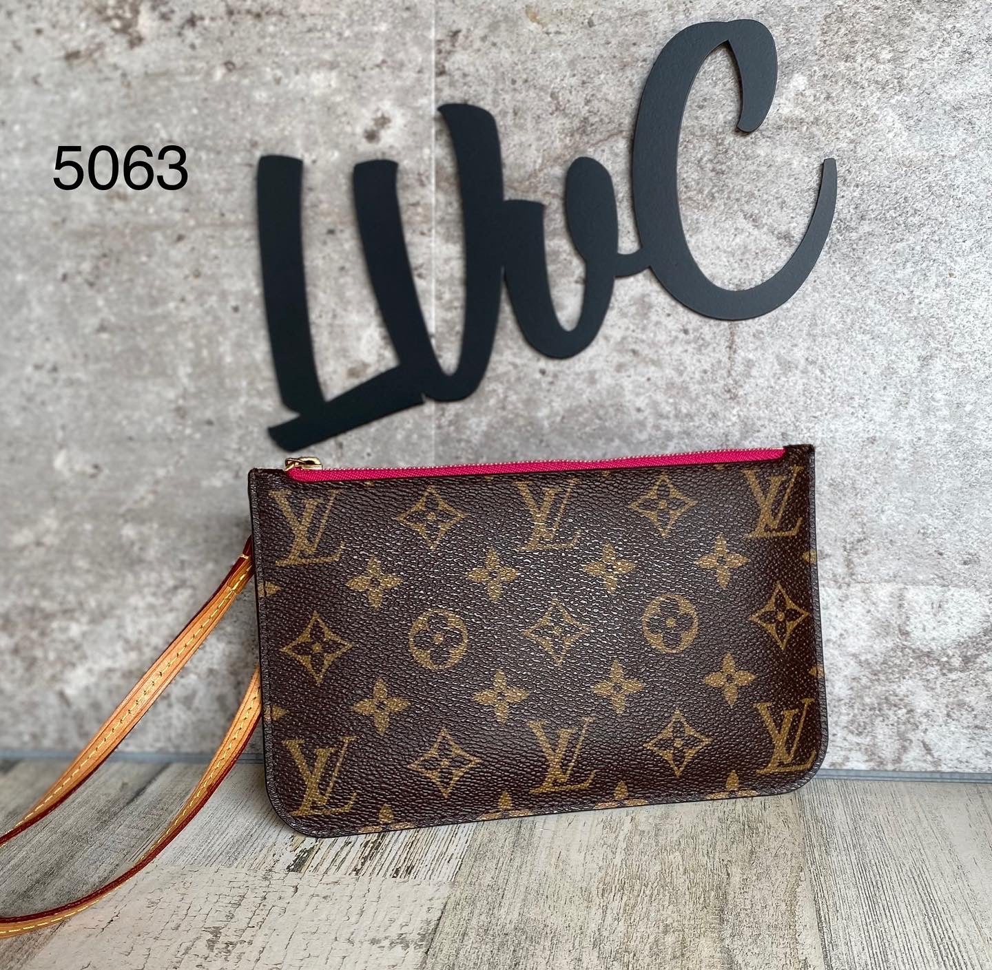 Preloved Neverfull Wristlet PM