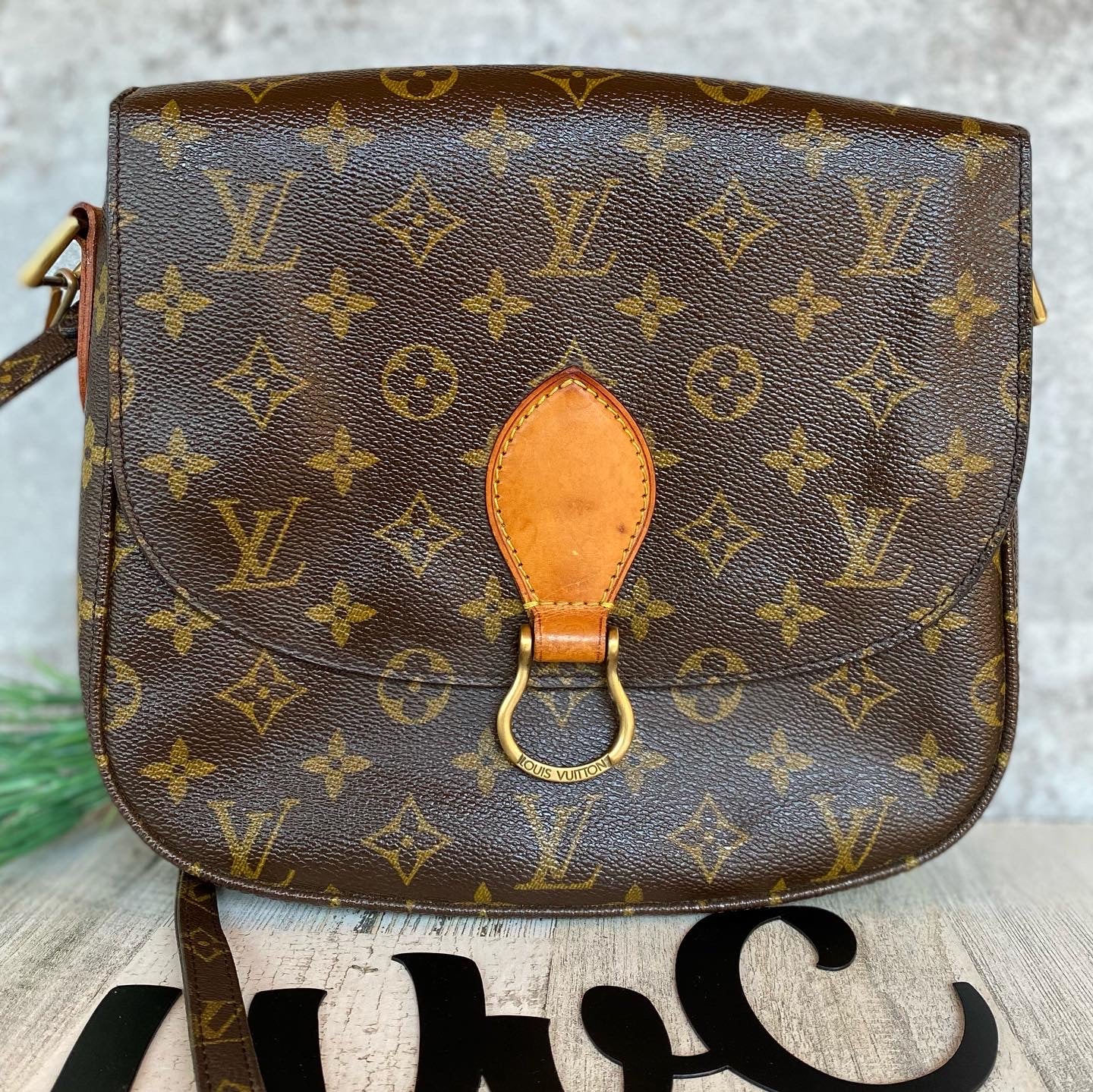 Preloved Saint Cloud GM