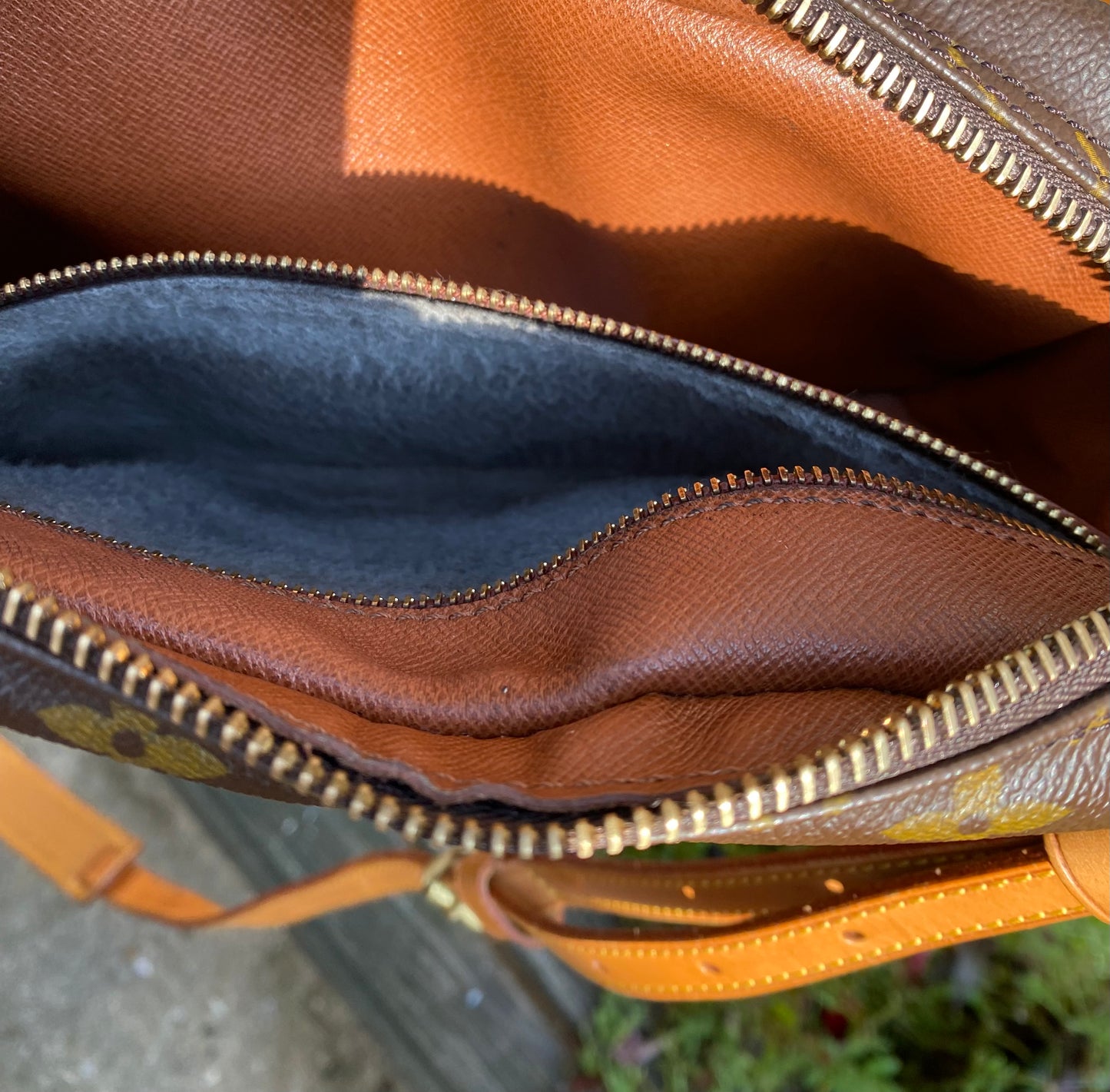 Preloved Trocadero 23 crossbody
