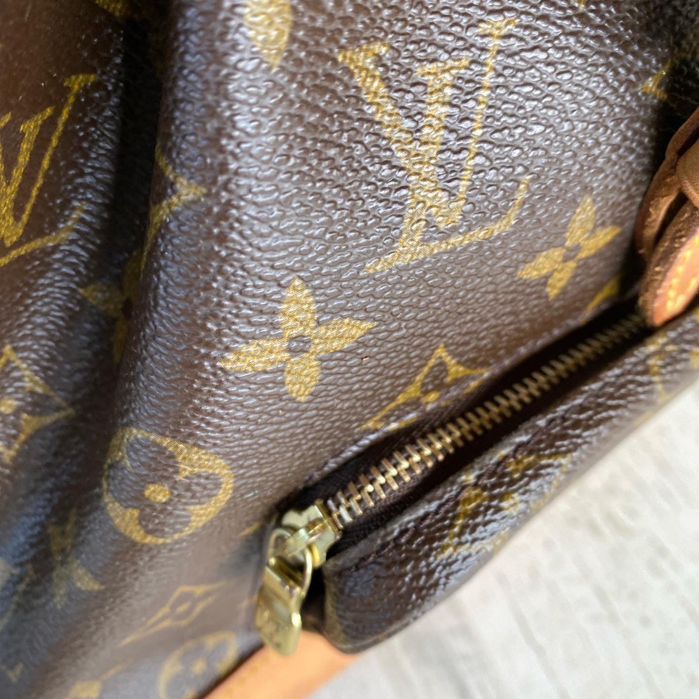 Preloved Authentic Montsouris PM