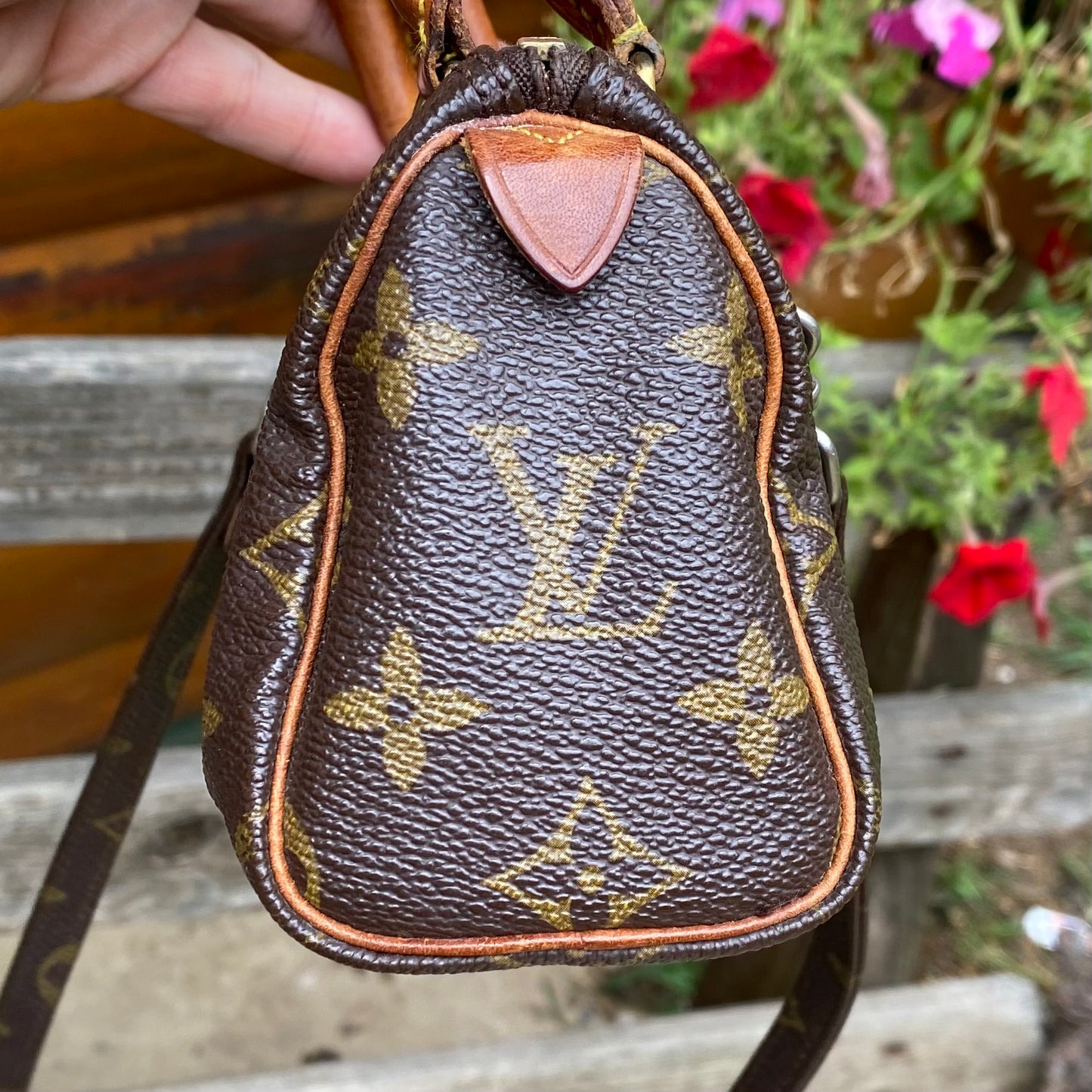 Preloved Mini Speedy crossbody