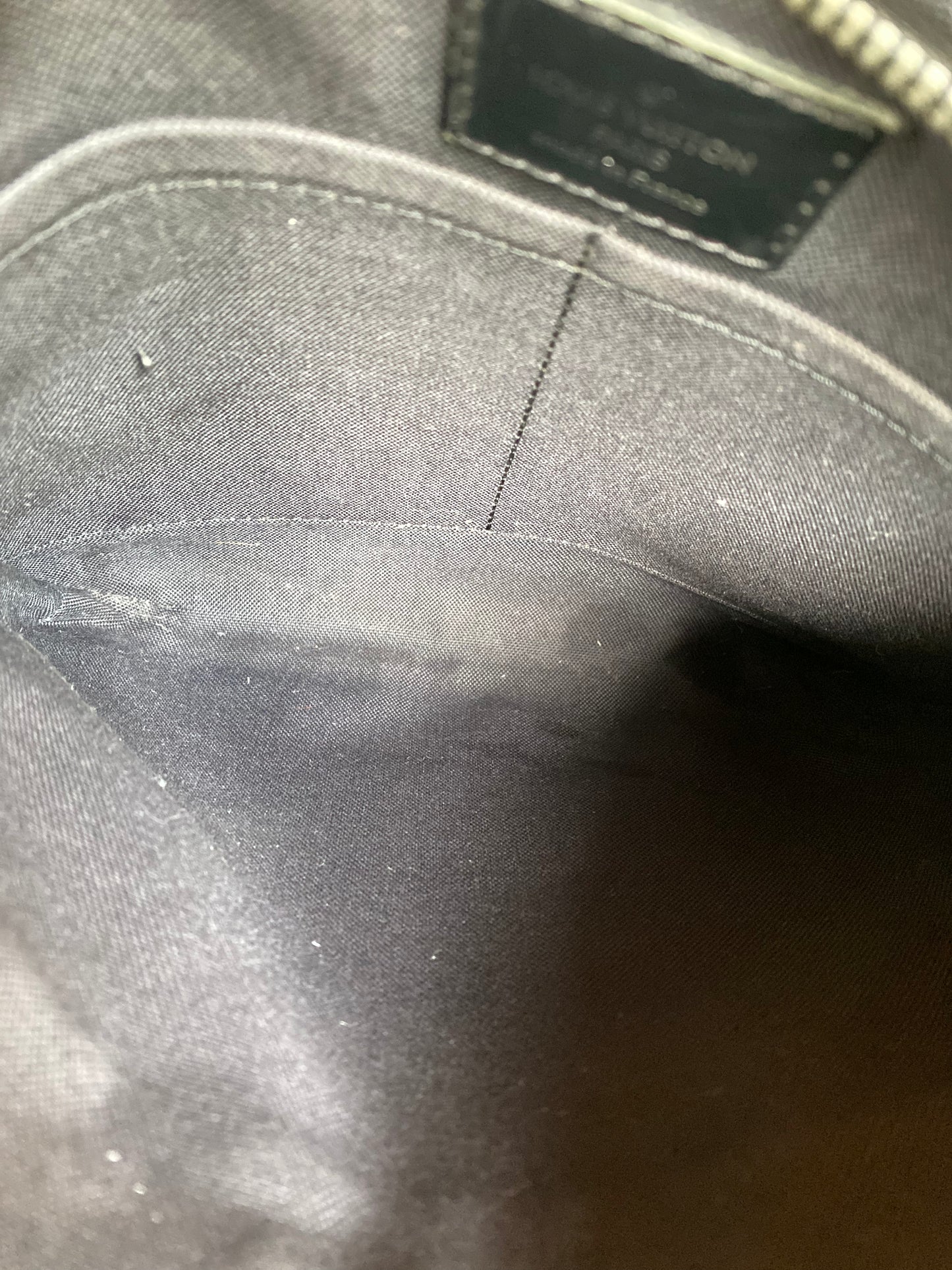 Preowned Authentic Thomas Crossbody