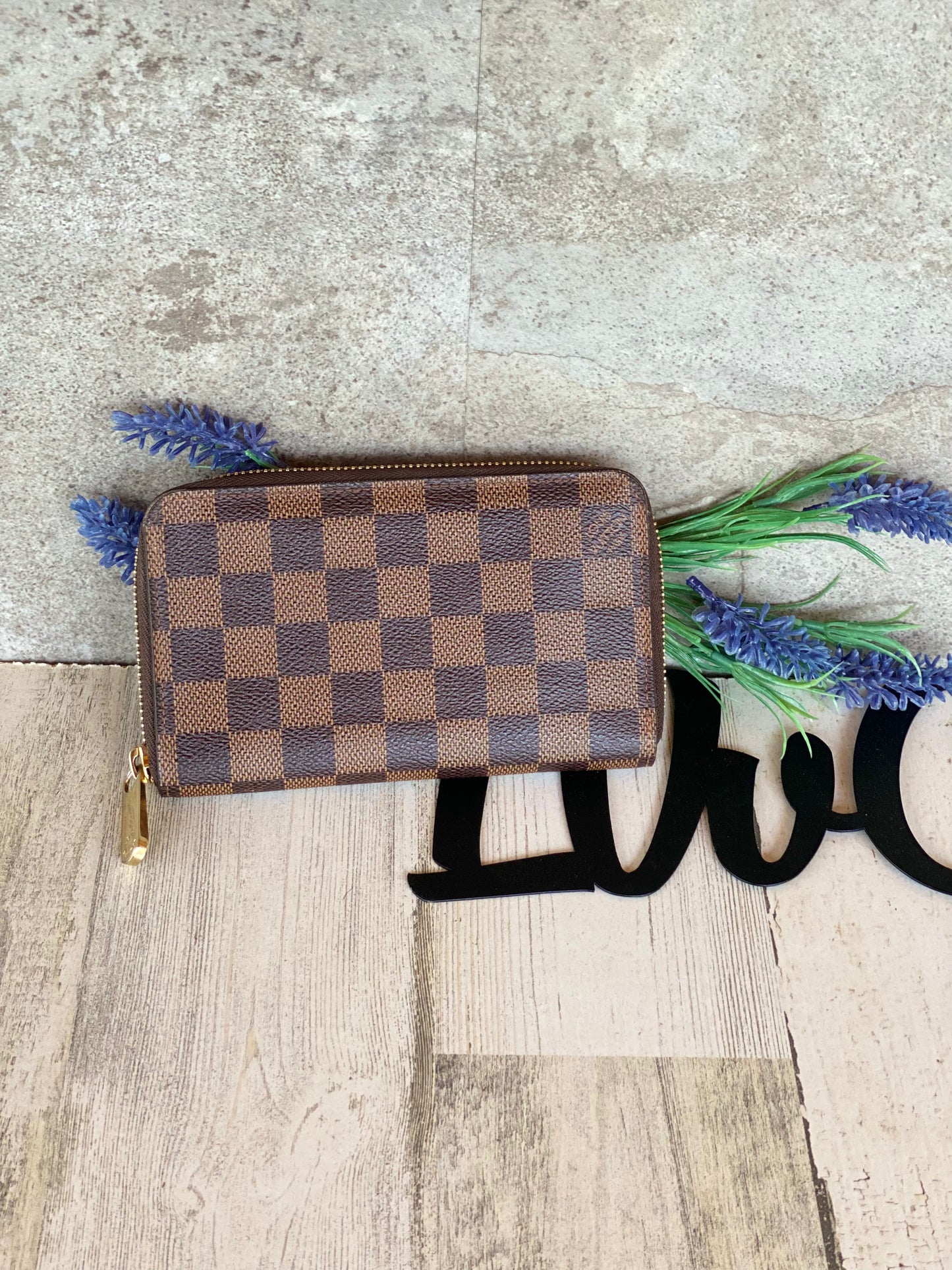 Authentic preloved consigned zippy compact wallet