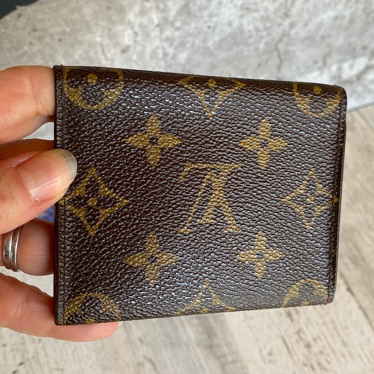 Preloved Card Case