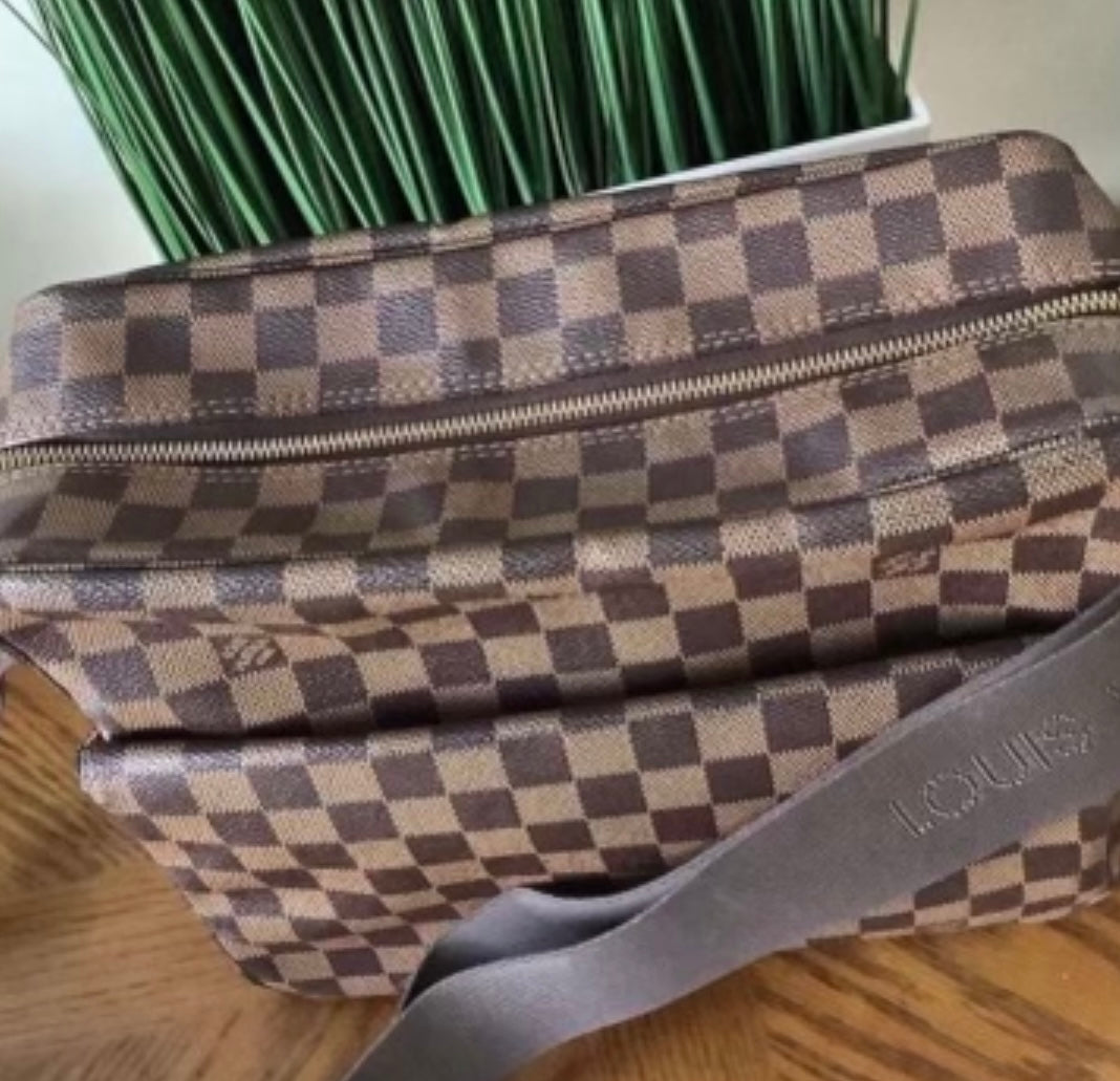 Preloved Naviglio Damier Ebene Messenger Crossbody