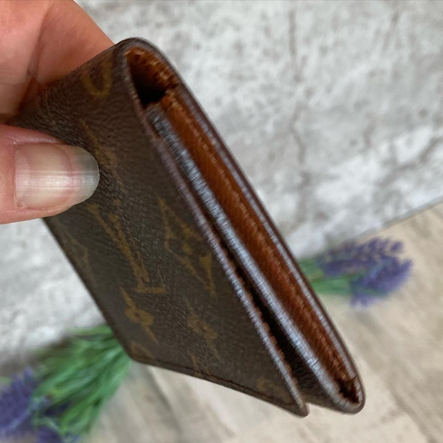 Preloved Card Case