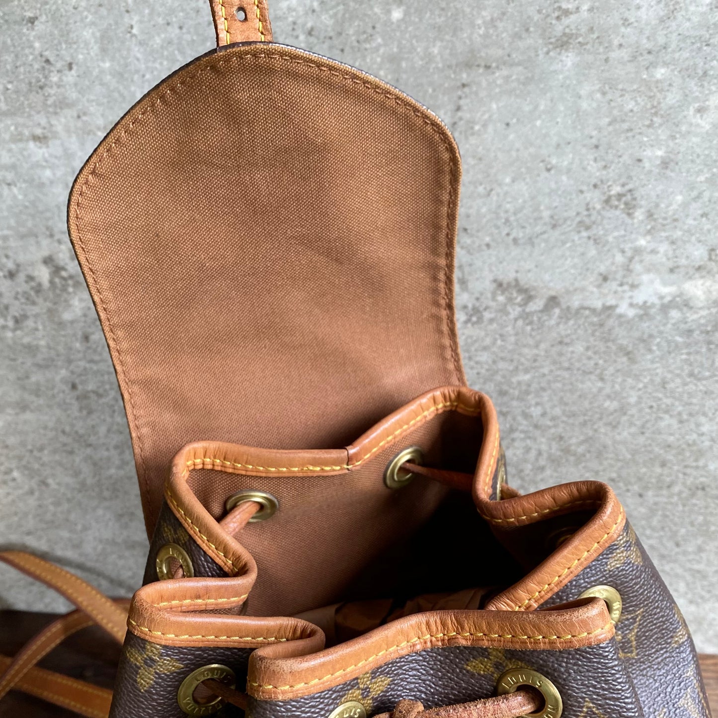 Preloved Montsouris