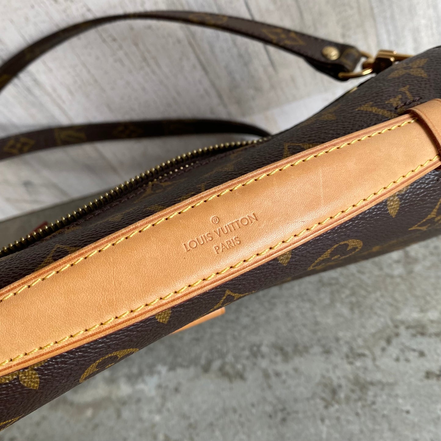 Authentic Preloved Pochette Métis Crossbody