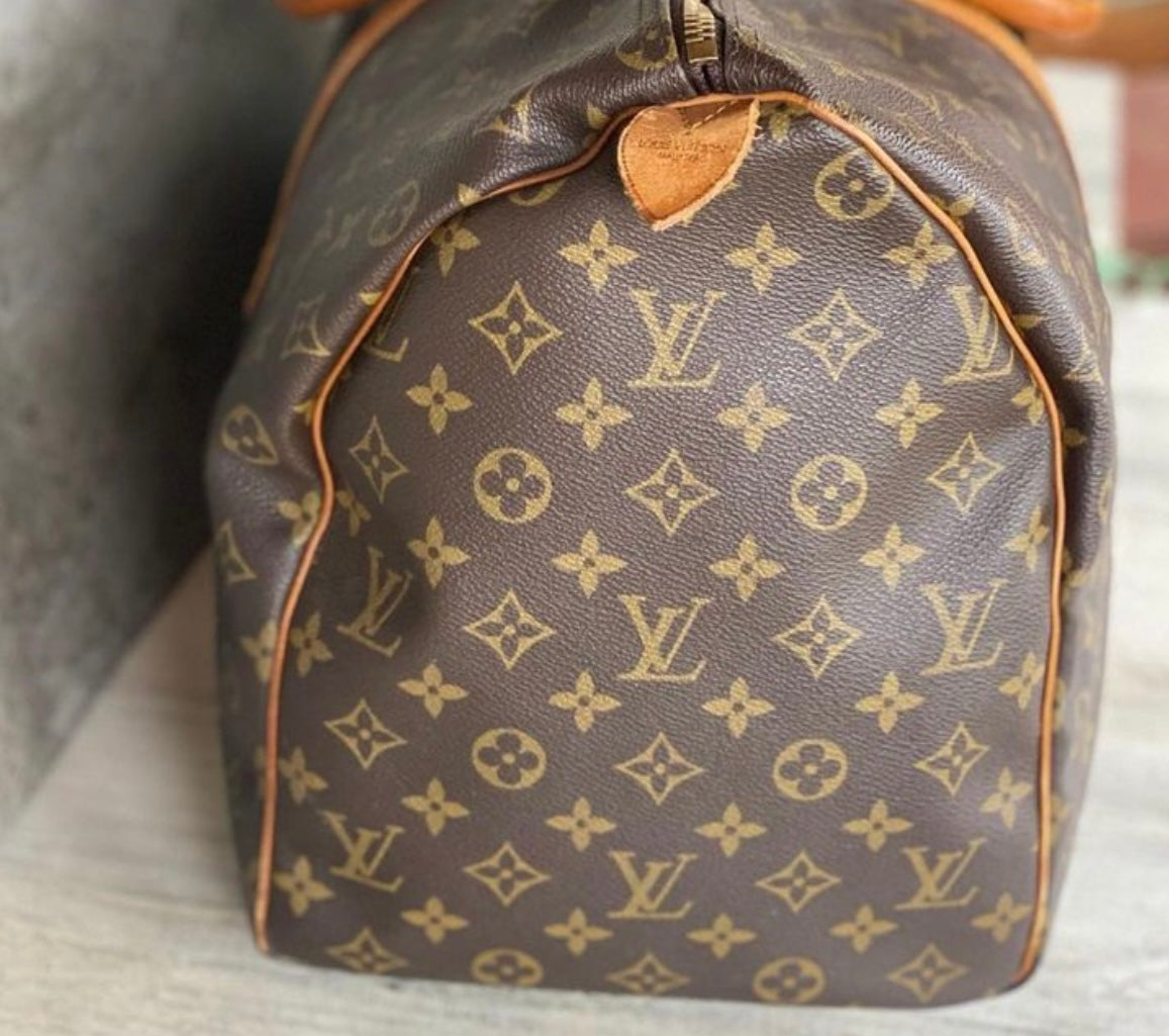 Authentic Preloved consigned Keepall 50 monogram duffle