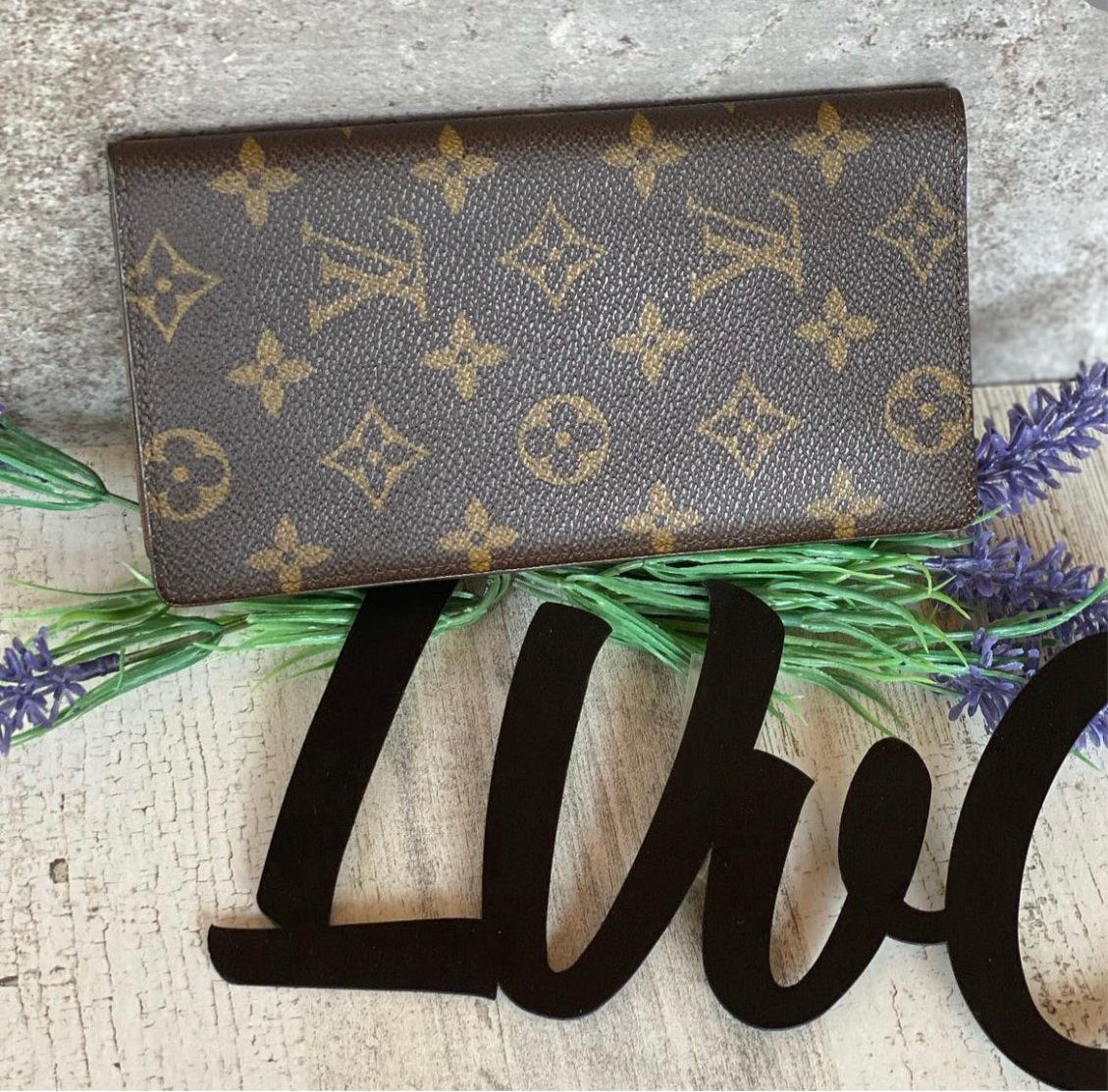 Authentic Preloved Porte Cartes Credit Wallet Monogram