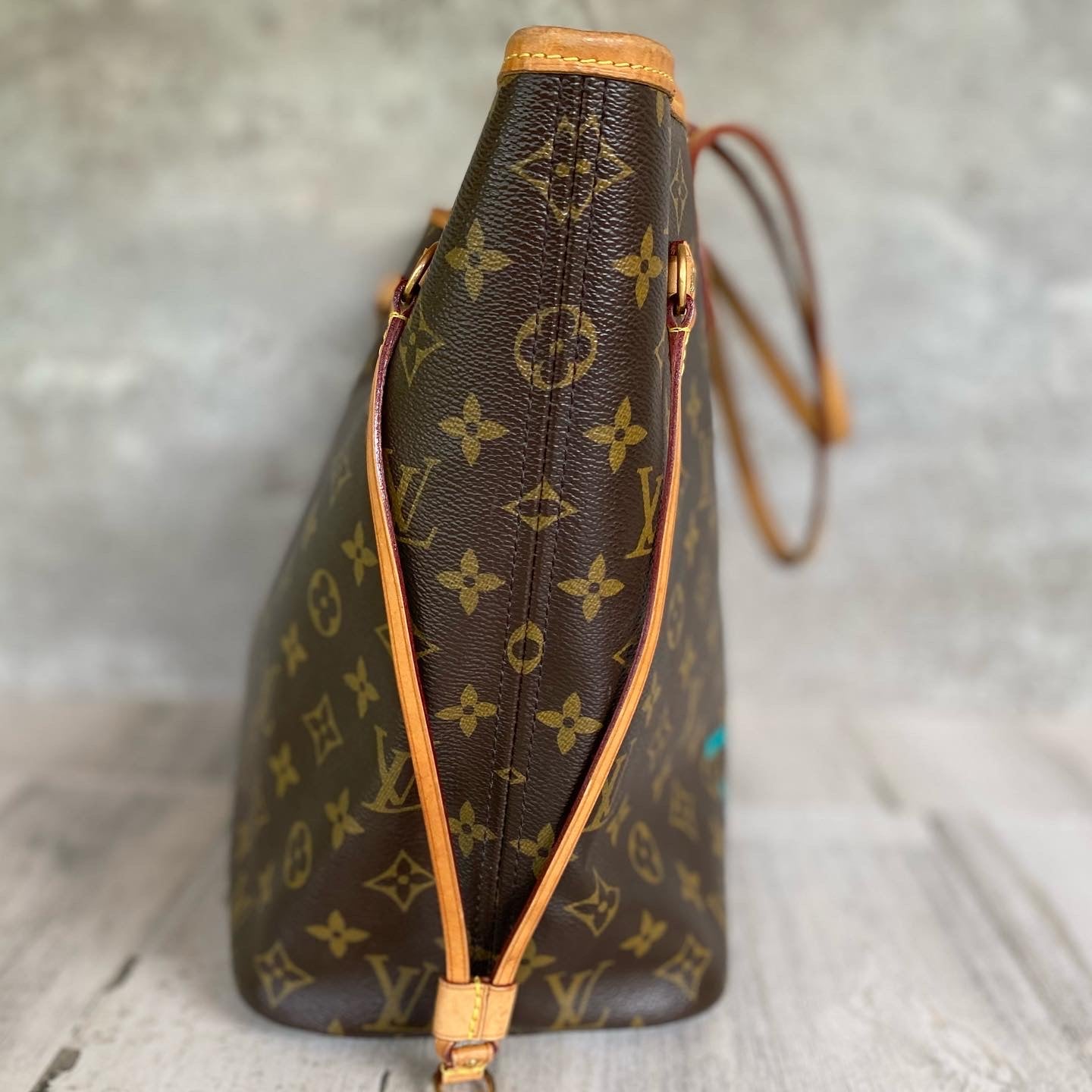 SNEAK PEEK Preloved Limited Edition Louis Vuitton Neverfull MM By