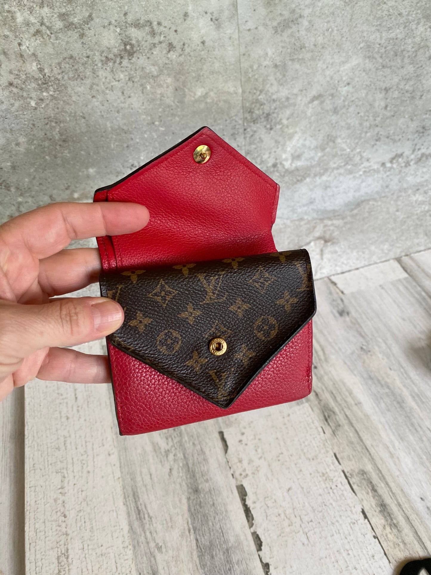 Authentic Preloved Portefeuille Double wallet