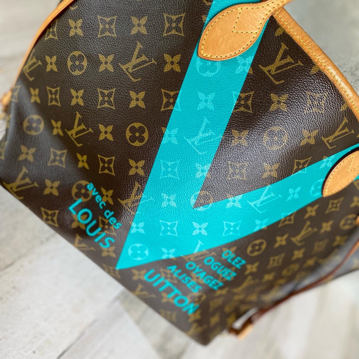 SNEAK PEEK Preloved Limited Edition Louis Vuitton Neverfull MM By