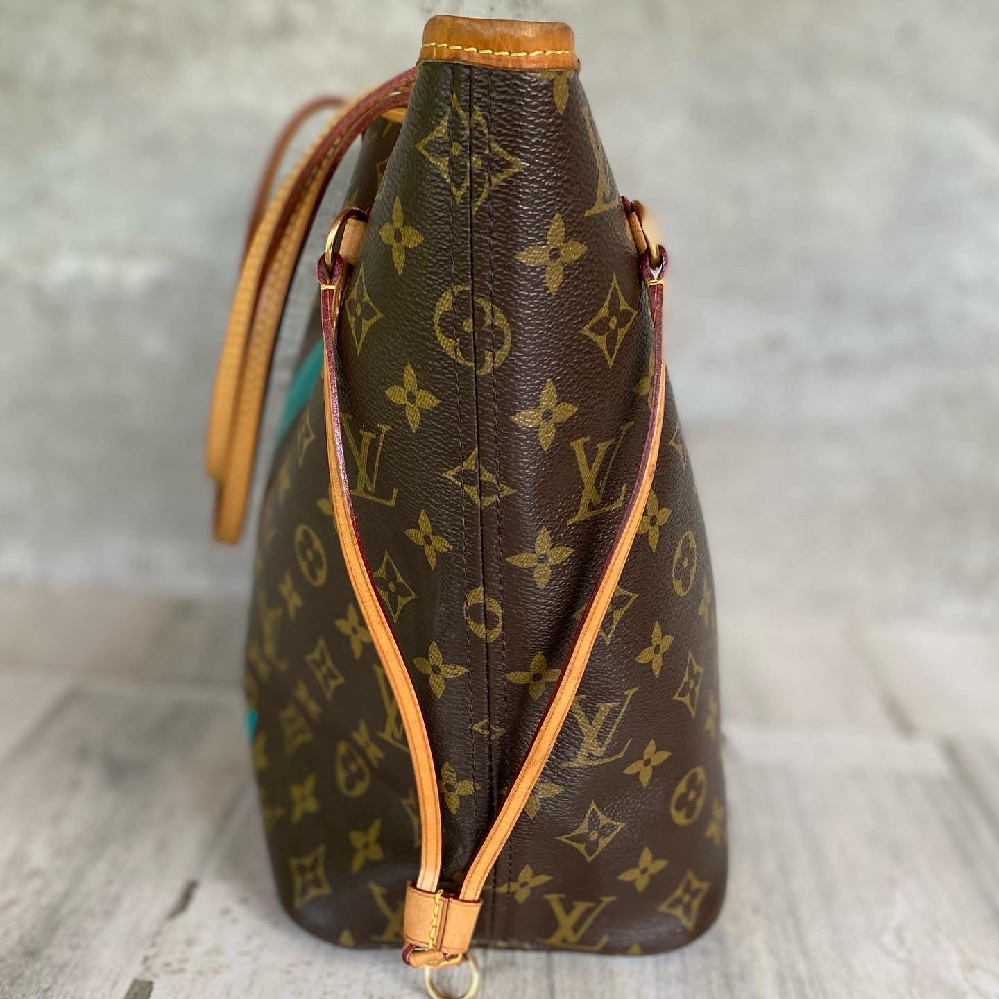 SNEAK PEEK Preloved Limited Edition Louis Vuitton Neverfull MM By