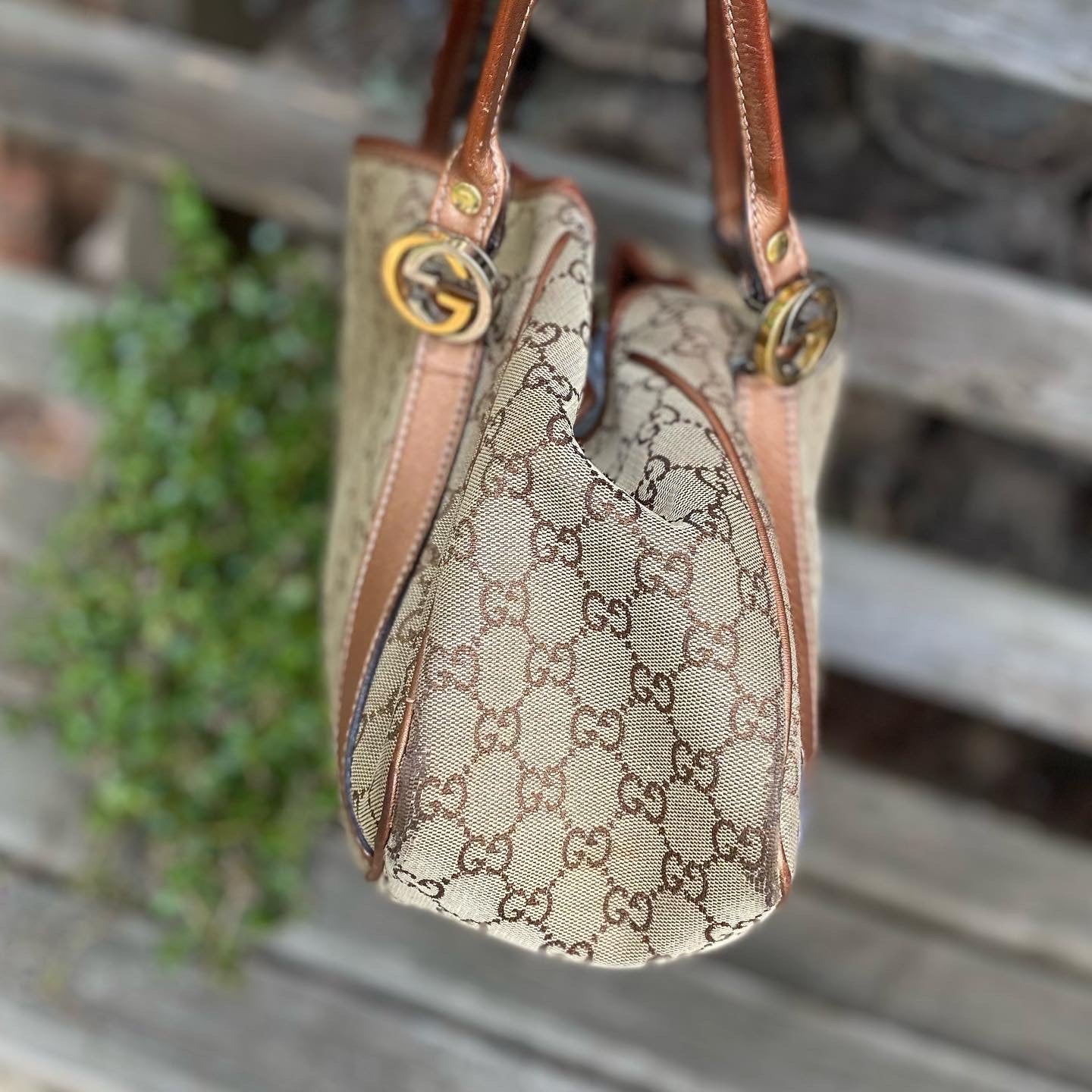 Gucci Shoulder/Hand Bag