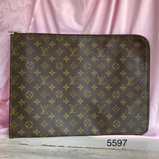 Preloved Poche Vintage Documents Clutch/Case