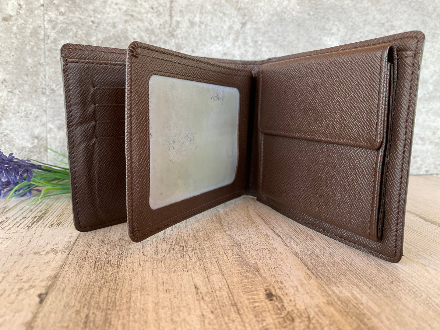 PreLoved Wallet