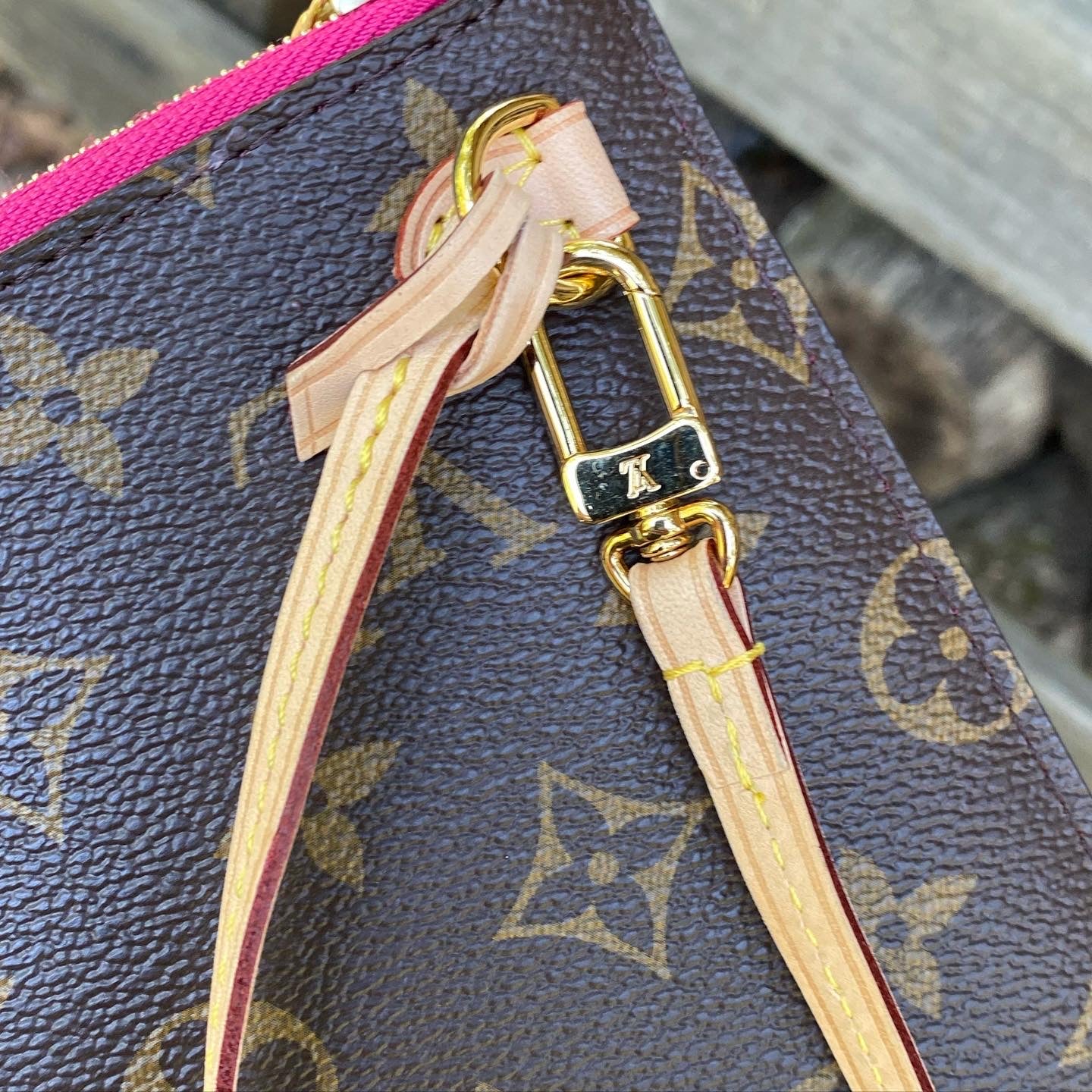 Preloved Pochette Wristlet