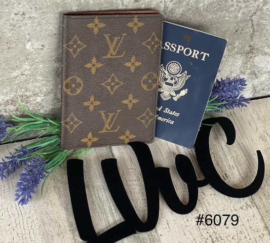 Authentic preloved couveture passport case