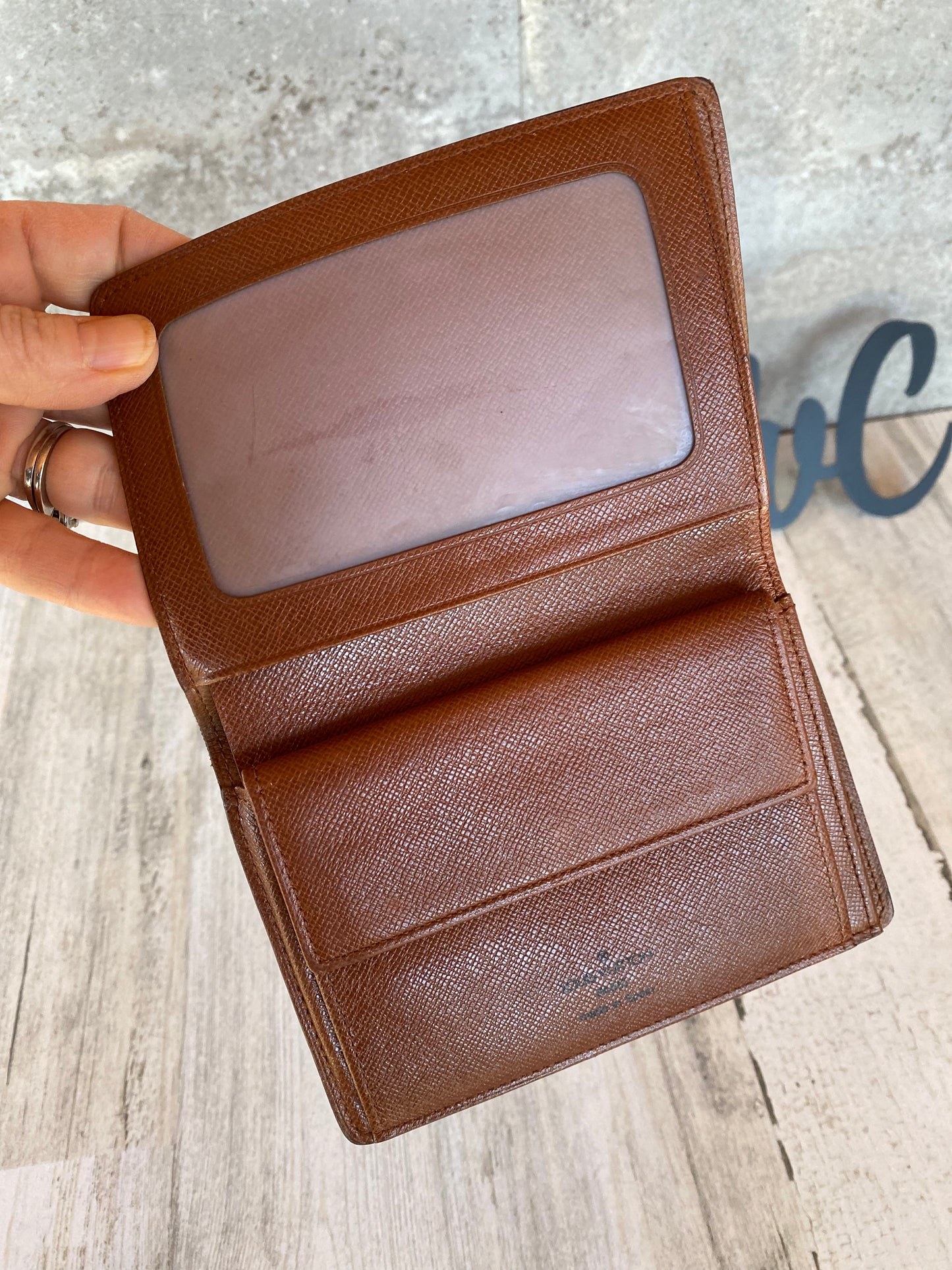 Preloved Porte Billets ID Wallet