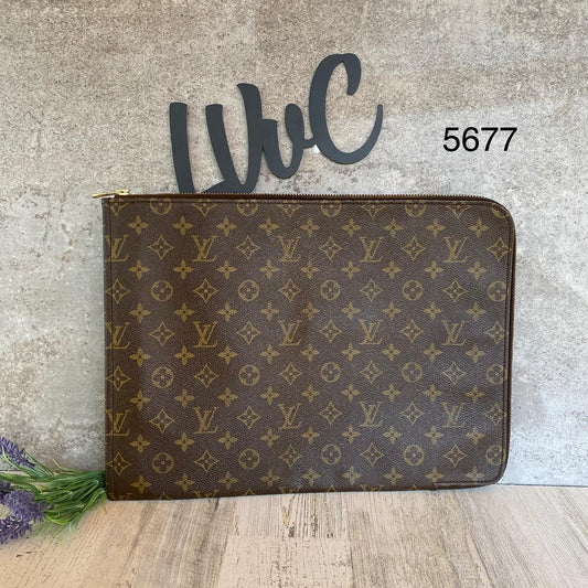 Preloved Poche Document Case/Clutch