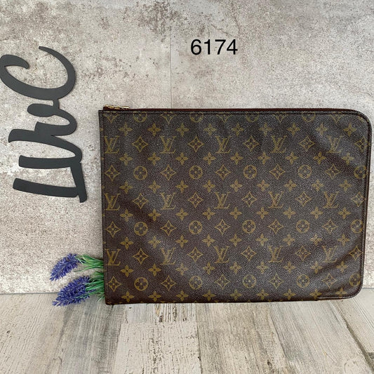 Preloved Poche Document Case