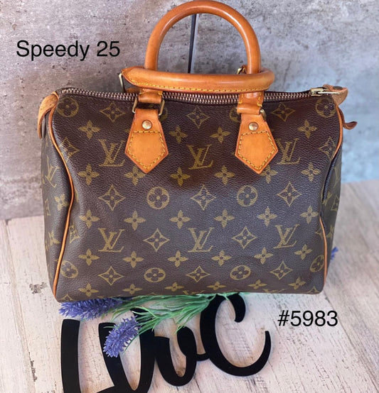 Preloved Speedy 25