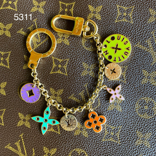 Preowned charm multicolor