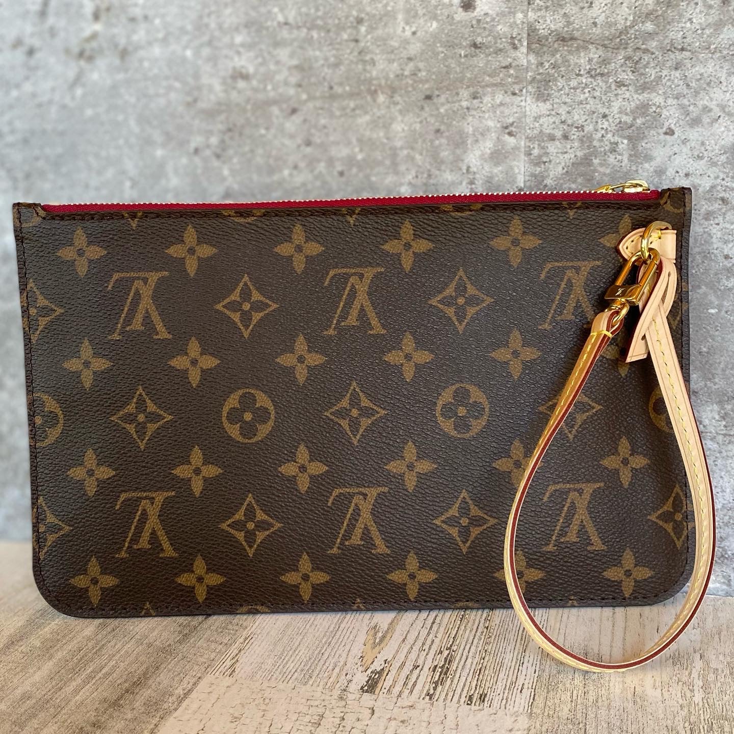 Preloved Neverfull Wristlet