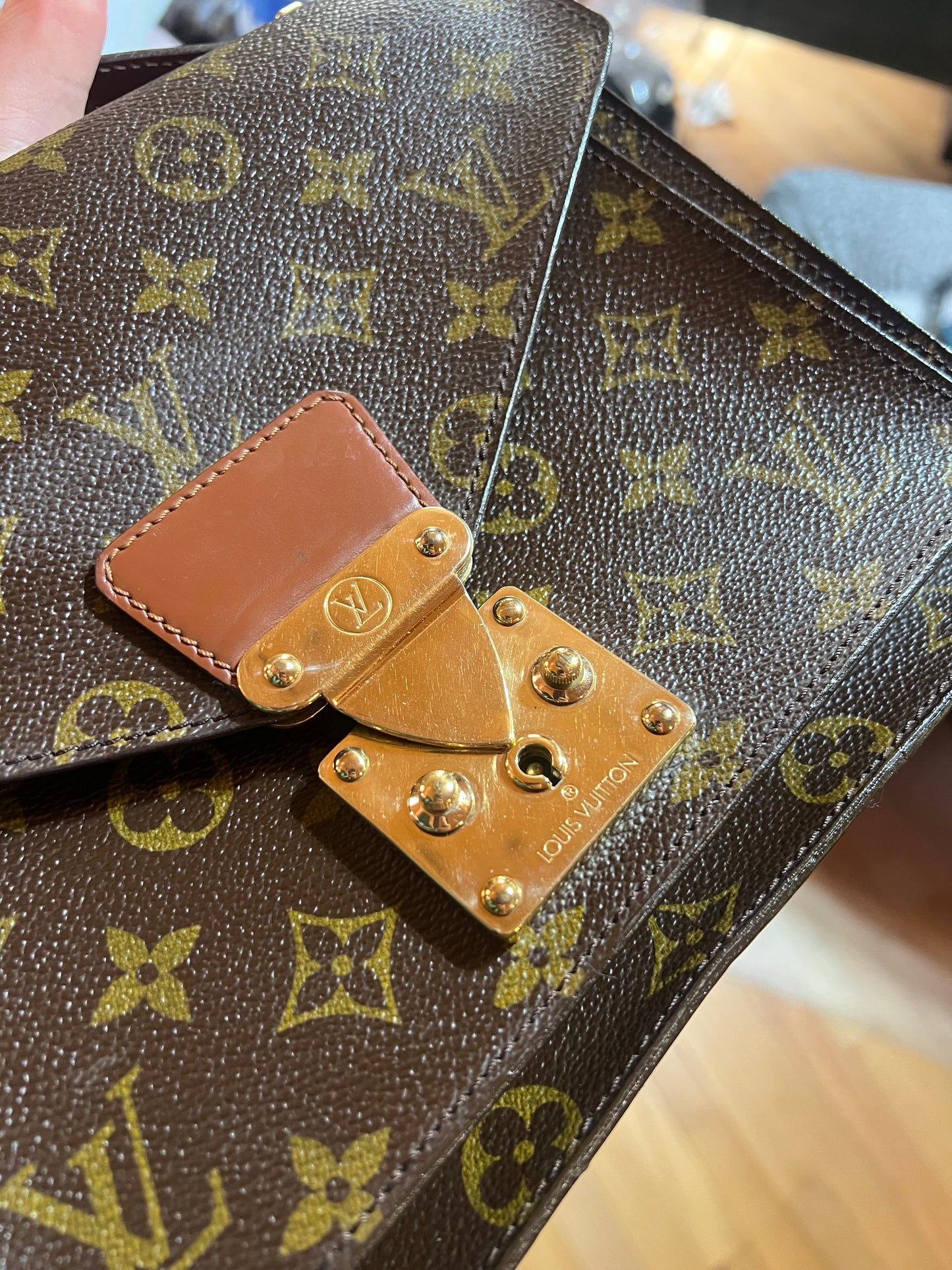 Authentic Preloved Monceau crossbody