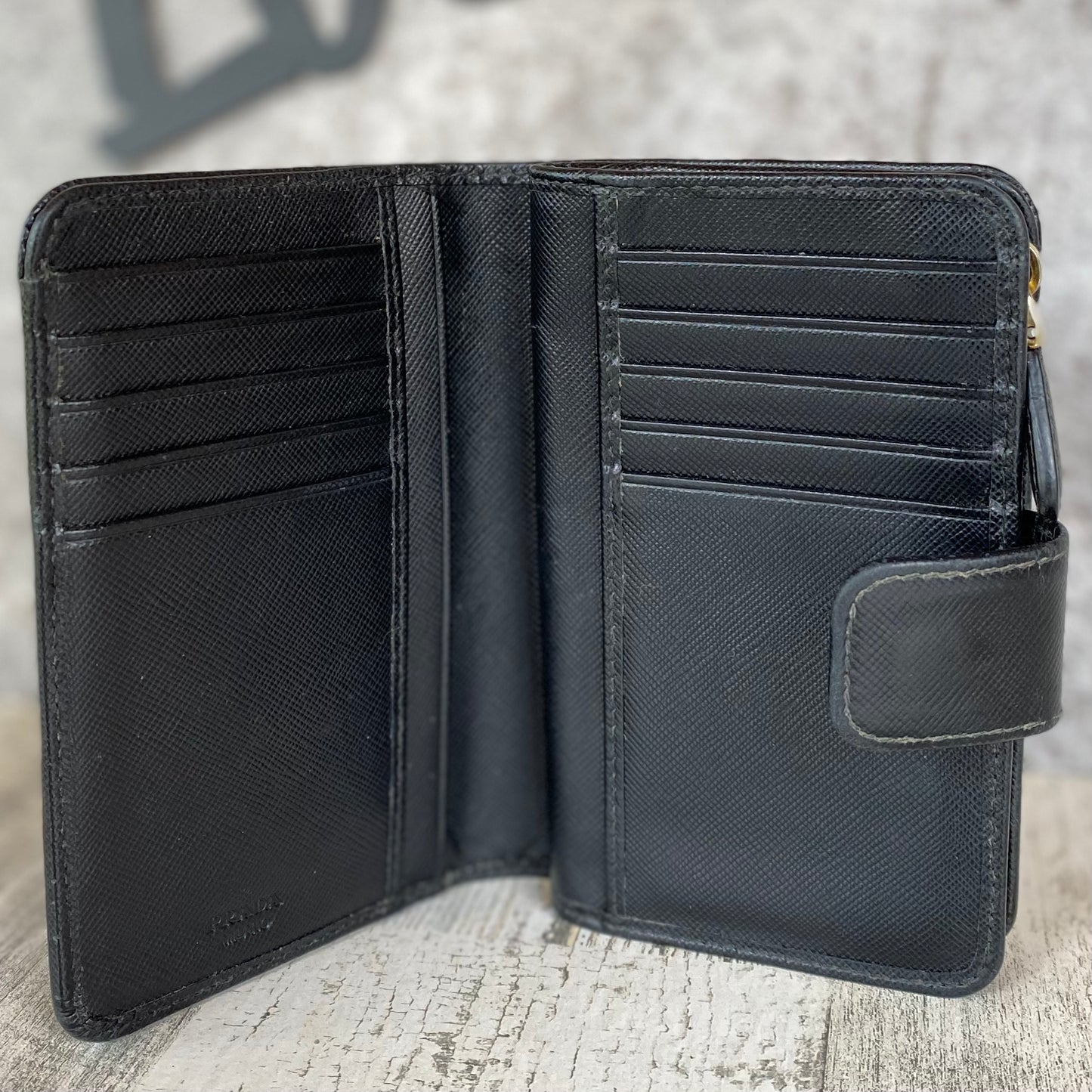 Preloved Authentic Black Leather Bifold Wallet