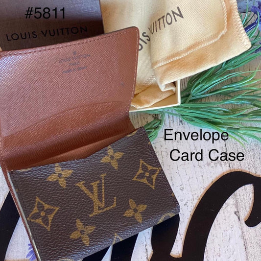 Preloved Envelope Cartes De Vista Card Case